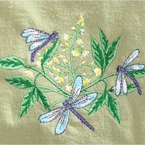 Upcycled Set of 3 Sage Cotton Floral Embroidered Napkins with Cream Trim - Picture 9 of 11